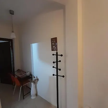Roberto's Apartment